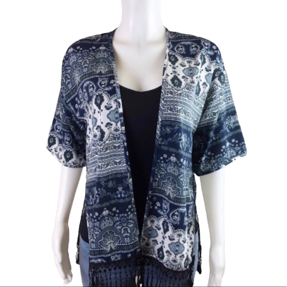 Persaya Women’s Cardigan Short Sleeve Fringed Size Small Geometric Blue